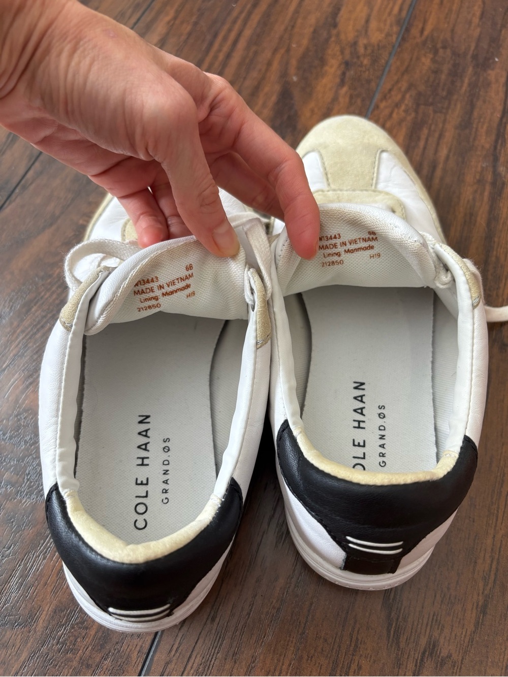 Cole Haan White Leather Sneakers size 6 - Picture 6 of 7